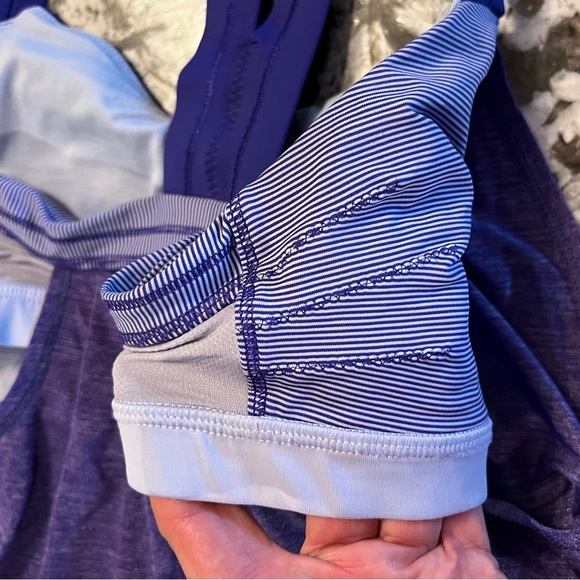 Lululemon Shirt Womens 6 Power Y Tank Top Purple Built in Bra Racerback Activewe - Picture 9 of 11